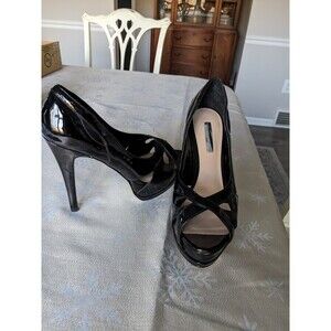 H by Halston Pumps Womens Sz 8.5 Black Patent Leather Platform Peeptoe Stilettos